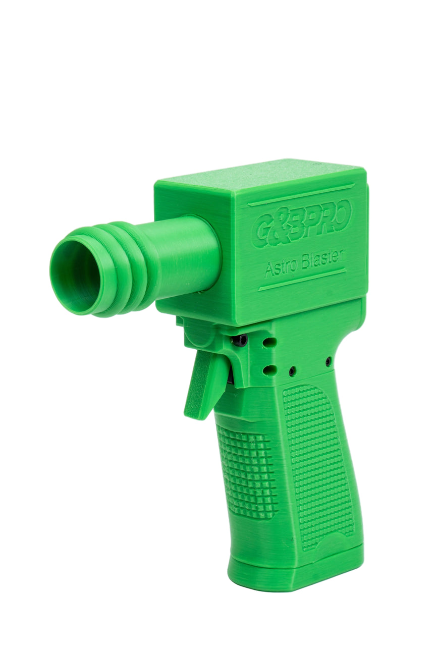 Green spray gun with 'G&G' branding on a white background