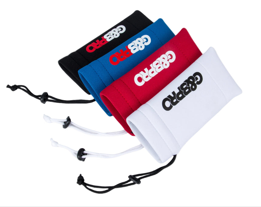 Four drawstring bags in black, blue, red, and white with 'Old Bagg' branding on a light gray background.