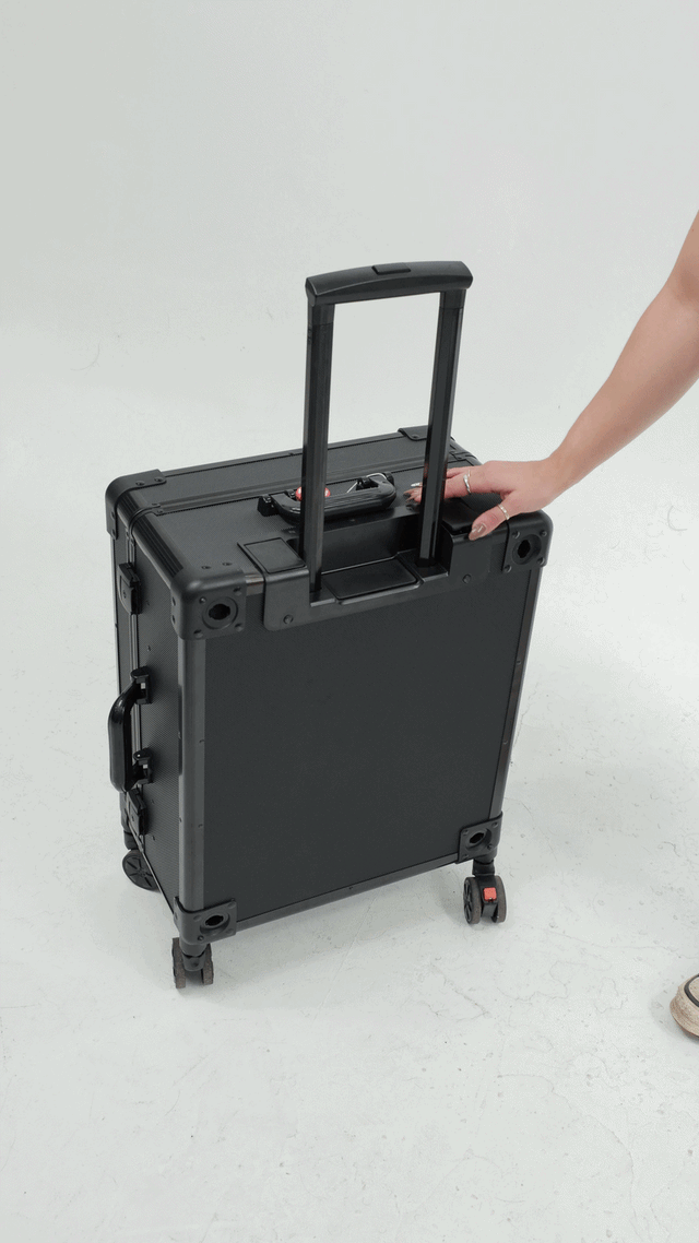 Roller Elite Mobile Studio with LED Mirror